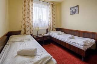 Отели типа «постель и завтрак» Czarna Owca Истебна Стандартный двухместный номер с 2 отдельными кроватями-1